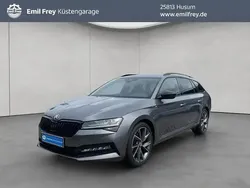 Grau Gebraucht 2022 Skoda Superb SportLine Kombi | 28.480 € (Fairer Preis)