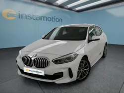 Weiß Gebraucht 2023 BMW 120 Kleinwagen | 28.549 € (Fairer Preis)