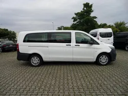 Arktikweiss Gebraucht 2017 Mercedes Vito Van / Kleinbus | 20.990 € (Teuer)