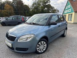 Blau Gebraucht 2010 Skoda Fabia Classic Kleinwagen | 4.900 € (Etwas zu teuer)