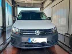 Weiß Gebraucht 2016 VW Caddy Van / Kleinbus | 10.000 € (Guter Preis)