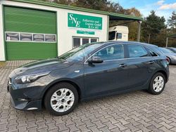 Grau Gebraucht 2021 Kia Ceed Vision Kleinwagen | 14.990 € (Superpreis)