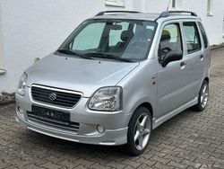 Silber Gebraucht 2002 Suzuki Wagon R+ Van / Kleinbus | 750 € (Fairer Preis)