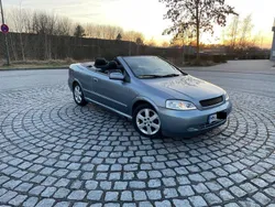 Silber Gebraucht 2004 Opel Astra Cabriolet Cabrio | 2.600 €