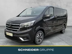 Schwarz Neu 2024 Renault Trafic Van | 57.990 €