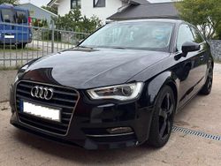 Schwarz Gebraucht 2012 Audi A3 Ambition Limousine | 7.390 € (Etwas zu teuer)