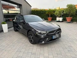 Grau Gebraucht 2021 Mercedes E300 Kombi | 29.500 € (Teuer)
