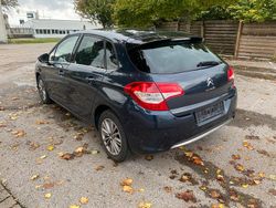 Blau Gebraucht 2011 Citroën C4 Limousine | 1.346 € (Fairer Preis)