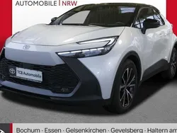Weiß Neu 2025 Toyota C-HR Team SUV | 37.189 € (Etwas zu teuer)