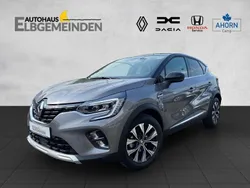 Grau Gebraucht 2023 Renault Captur Techno SUV | 23.980 € (Fairer Preis)