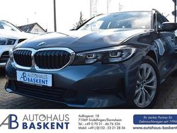 Grau Gebraucht 2020 BMW 320 Advantage Kombi | 27.980 € (Etwas zu teuer)