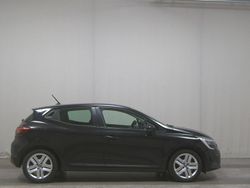 Schwarz Gebraucht 2021 Renault Clio V Zen | 15.680 € (Guter Preis)