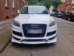 Weiß Gebraucht 2012 Audi Q7 S-Line SUV | 17.500 €