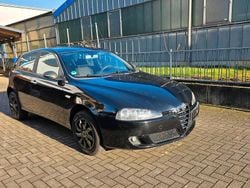Schwarz Gebraucht 2006 Alfa Romeo 147 Kleinwagen | 1.999 € (Etwas zu teuer)