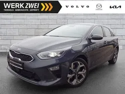 Grau Gebraucht 2020 Kia Ceed 4 Limousine | 19.900 € (Teuer)