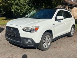 Weiß Gebraucht 2010 Mitsubishi ASX Inform SUV | 3.350 € (Guter Preis)
