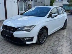 Weiß Gebraucht 2014 Seat Leon ST FR Kombi | 8.490 € (Superpreis)