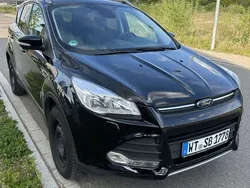 Schwarz Gebraucht 2016 Ford Kuga SYNC Edition SUV | 8.999 € (Guter Preis)