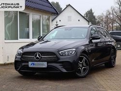 Grafitgrau (metallic) Gebraucht 2022 Mercedes E300 AMG Kombi | 28.880 € (Superpreis)