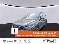 Grau Gebraucht 2022 VW Tiguan Life SUV | 30.479 € (Guter Preis)