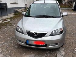 Silber Gebraucht 2005 Mazda 2 Kleinwagen | 1.700 €