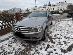 Grau Gebraucht 2009 Mercedes C180 Elegance Limousine | 7.990 €