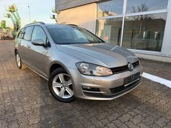 Silber Gebraucht 2014 VW Golf VII Comfortline Kombi | 7.700 € (Superpreis)