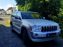 Silber Gebraucht 2006 Jeep Grand Cherokee Overland SUV | 11.000 € (Teuer)