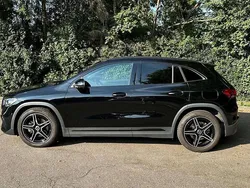 Schwarz Gebraucht 2021 Mercedes GLA250 AMG line SUV | 39.900 € (Teuer)