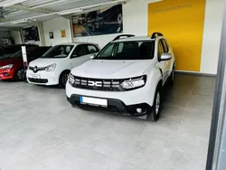 Weiß Gebraucht 2023 Dacia Duster Expression SUV | 18.500 €
