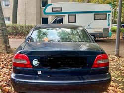 Blau Gebraucht 2001 Volvo 460 Limousine | 700 €