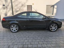 Schwarz Gebraucht 2009 Ford Focus Titanium Limousine | 5.800 € (Teuer)