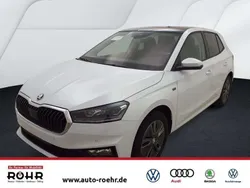 Moonweiss metallic Gebraucht 2024 Skoda Fabia Drive Limousine | 24.390 € (Fairer Preis)