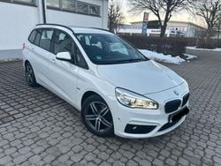 Weiß Gebraucht 2017 BMW 218 Gran Tourer Van / Kleinbus | 8.300 € (Fairer Preis)