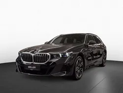 Sophistograu brillanteffekt (grau) Neu 2025 BMW 520 Comfort Edition Kombi | 71.690 € (Teuer)