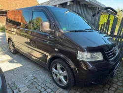 Braun Gebraucht 2006 VW T5 Van | 16.500 € (Teuer)