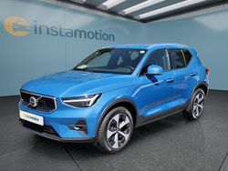 Blau Gebraucht 2024 Volvo XC40 Core SUV | 35.449 € (Fairer Preis)