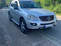Silber Gebraucht 2005 Mercedes ML320 SUV | 4.500 € (Superpreis)