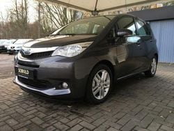 Grau Gebraucht 2012 Subaru Trezia Comfort Kleinwagen | 8.980 €