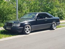 Schwarz Gebraucht 1991 Mercedes E300 Coupé | 14.750 €