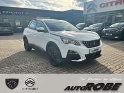 Weiß Gebraucht 2019 Peugeot 3008 Active SUV | 17.990 € (Guter Preis)