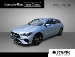 Silber Gebraucht 2024 Mercedes CLA180 Shooting Brake Progressive Kombi | 30.750 €