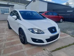 Weiß Gebraucht 2012 Seat Leon Style Kleinwagen | 3.300 € (Superpreis)