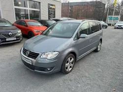 Grau Gebraucht 2008 VW Touran United Van / Kleinbus | 8.890 € (Teuer)