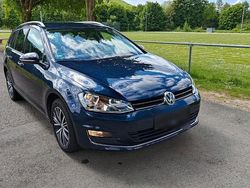 Blau Gebraucht 2017 VW Golf VII Allstar Kombi | 12.300 € (Guter Preis)