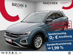 Petroleum blue schwarz Gebraucht 2024 VW T-Roc Style SUV | 26.920 € (Superpreis)