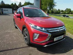 Rot Gebraucht 2018 Mitsubishi Eclipse Cross Edition SUV | 19.999 € (Fairer Preis)