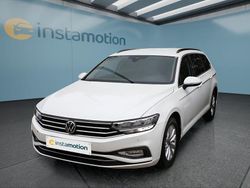 Weiß Gebraucht 2022 VW Passat Kombi | 19.849 € (Fairer Preis)