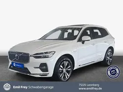 Crystal weißperleffekt Gebraucht 2023 Volvo XC60 Core SUV | 47.150 € (Superpreis)