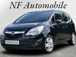 Saphirschwarz/black sapphire Gebraucht 2011 Opel Meriva Design Edition Van / Kleinbus | 3.980 € (Fairer Preis)